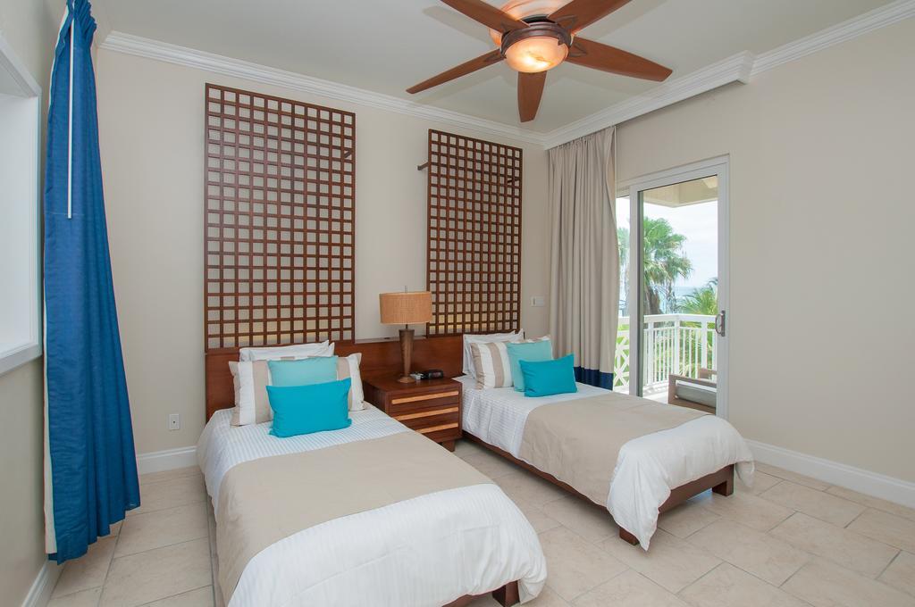 Alexandra Resort Grace Bay Exterior foto